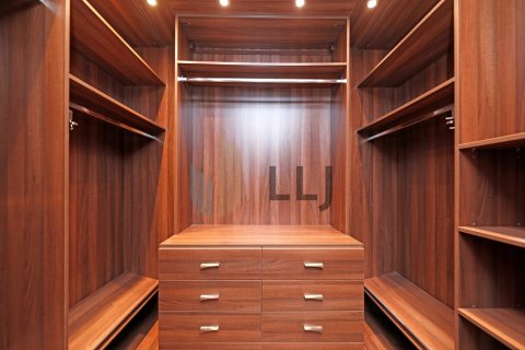 Byt na Saadiyat Island, Abu Dhabi, SAE 3 ložnice, 211.8 m² Č.: 572719 - fotografie 18