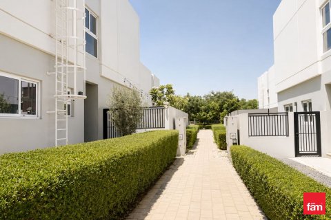 Villa sa Dubai, UAE 4 silid-tulugan, 252.7 sq.m. № 710191 - larawan 2