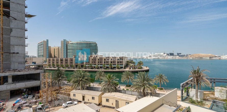 Apartment in Al Raha Beach, Abu Dhabi, UAE 2 bedrooms, 140.6 sq.m. № 651928