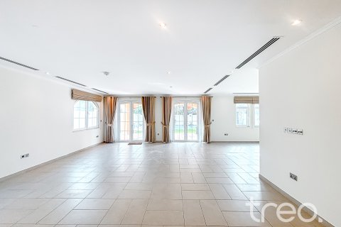 Jumeirah Park, Dubai, UAE의 임대용 빌라 침실 5개, 435.62제곱미터 번호 753740 - 사진 6