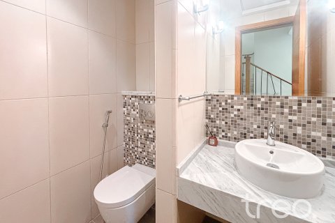 Jumeirah Park, Dubai, UAE의 임대용 빌라 침실 5개, 435.62제곱미터 번호 753740 - 사진 19