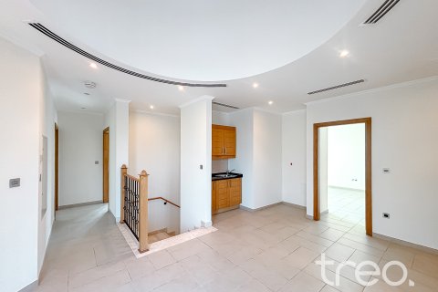 Jumeirah Park, Dubai, UAE의 임대용 빌라 침실 5개, 435.62제곱미터 번호 753740 - 사진 24