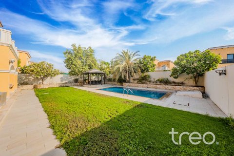 Jumeirah Park, Dubai, UAE의 임대용 빌라 침실 5개, 435.62제곱미터 번호 753740 - 사진 2
