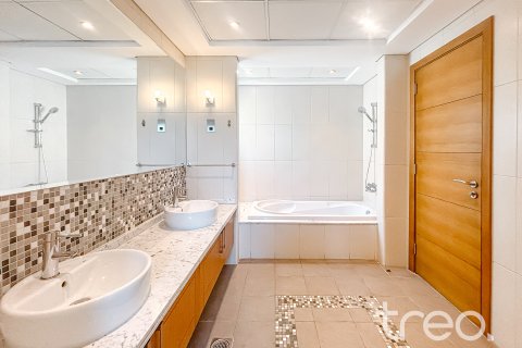 Jumeirah Park, Dubai, UAE의 임대용 빌라 침실 5개, 435.62제곱미터 번호 753740 - 사진 17