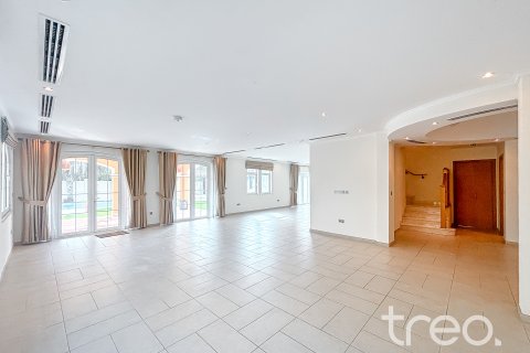 Jumeirah Park, Dubai, UAE의 임대용 빌라 침실 5개, 435.62제곱미터 번호 753740 - 사진 5