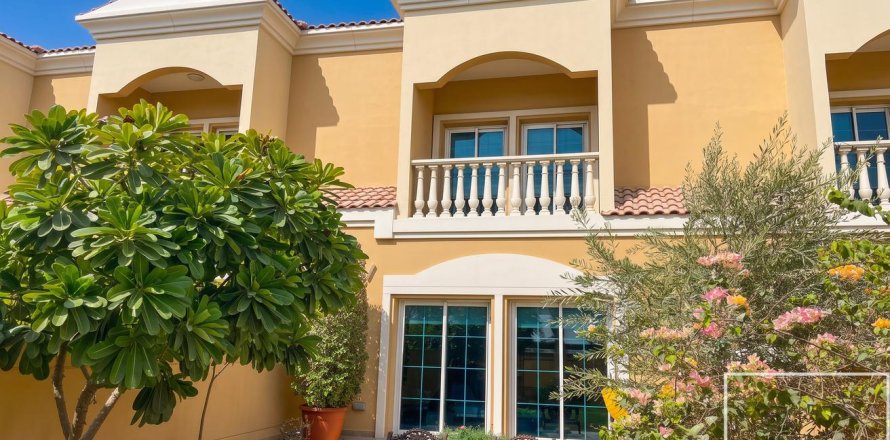 Ridamaja asukohaga Jumeirah Village Triangle, Dubai, AÜE: 1 magamistoaga, 632.86 m² Nr 766866
