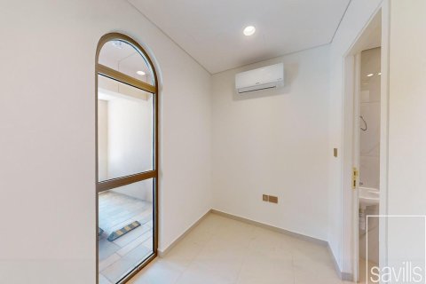 Adosado en alquiler en Jumeirah Golf Estates, Dubai, EAU 3 dormitorios, 146.42 m2 № 766862 - foto 27