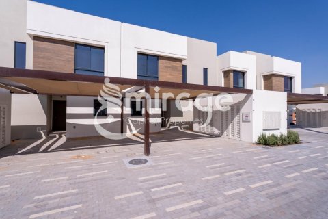 Řadový dům na Yas Island, Abu Dhabi, SAE 3 ložnice, 168.7 m² Č.: 574166 - fotografie 1