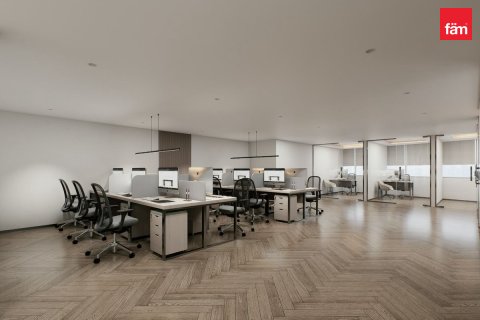 Iroda itt: Dubai, EAE, 135.4 m², azonosító: 740310