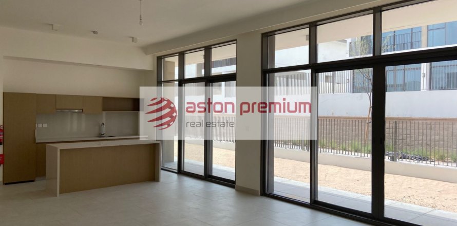 Βίλα σε Al Furjan, Dubai, ΗΑΕ 4 υπνοδωμάτια, 620 τ.μ. Αρ. 681151