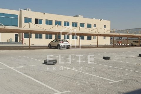 Warehouse in Dubai Investment Park, UAE 8262 sq.m. № 620256 - photo 8