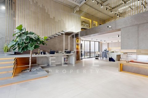 Factory in Al Quoz, Dubai, UAE 2323 sq.m. № 620257 - photo 19
