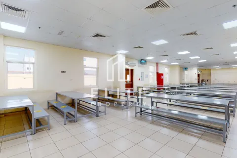 Campo de trabajo en venta en Dubai, EAU 9944 m2 № 620251 - foto 24