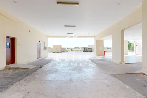 Campo de trabajo en venta en Dubai, EAU 9944 m2 № 620251 - foto 13