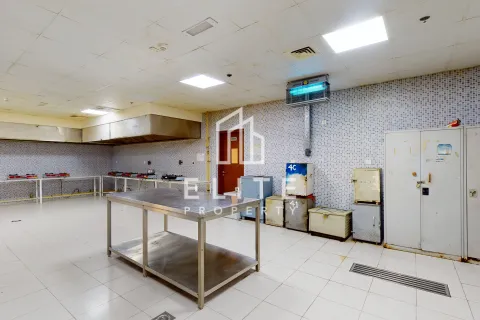 Campo de trabajo en venta en Dubai, EAU 9944 m2 № 620251 - foto 21