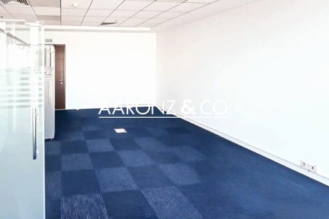 Üürile anda kontor asukohaga Business Bay, Dubai, AÜE: 51 m² Nr 693677 - pilt 5