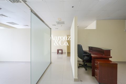 Office in Business Bay, Dubai, UAE 87 sq.m. № 693678 - photo 6