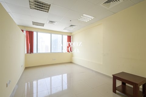 Office in Business Bay, Dubai, UAE 87 sq.m. № 693678 - photo 8