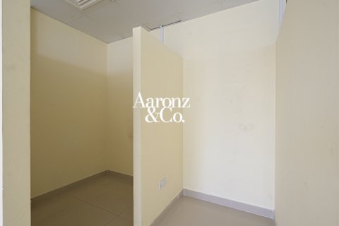 Office in Business Bay, Dubai, UAE 87 sq.m. № 693678 - photo 7