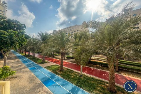 Apartment in Palm Jumeirah, Dubai, UAE 1 bedroom, 69 sq.m. № 627332 - photo 22