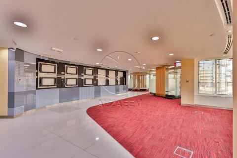 Pronë komerciale në Al Nahyan, Abu Dhabi, Emiratet e Bashkuara Arabe 616 m2. № 615885 - Foto 12