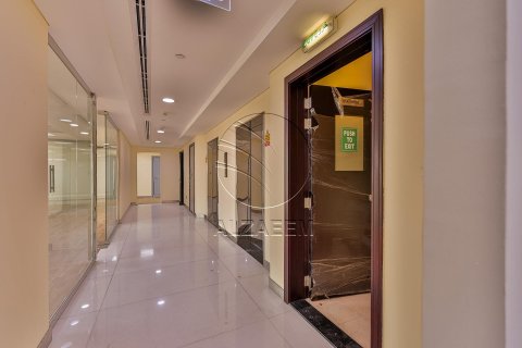 Pronë komerciale në Al Nahyan, Abu Dhabi, Emiratet e Bashkuara Arabe 616 m2. № 615885 - Foto 21
