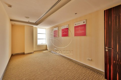 Properti Komersial di Al Nahyan Camp, Abu Dhabi, UEA 636 m2 nomor 615880 - foto 16