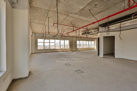 Komerční nemovitost v Al Nahyan Camp, Abu Dhabi, SAE 661 m² Č.: 615883 - fotografie 9