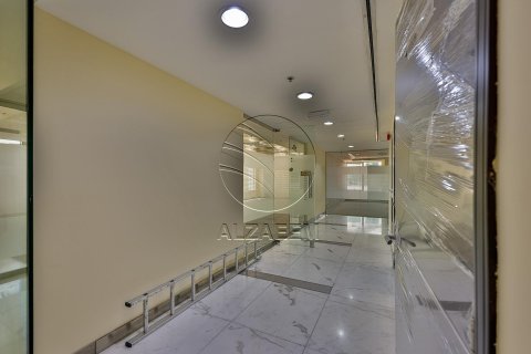 Pronë komerciale në Al Nahyan Camp, Abu Dhabi, Emiratet e Bashkuara Arabe 661 m2. № 615882 - Foto 6