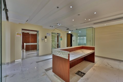 Pronë komerciale në Al Nahyan Camp, Abu Dhabi, Emiratet e Bashkuara Arabe 661 m2. № 615882 - Foto 4