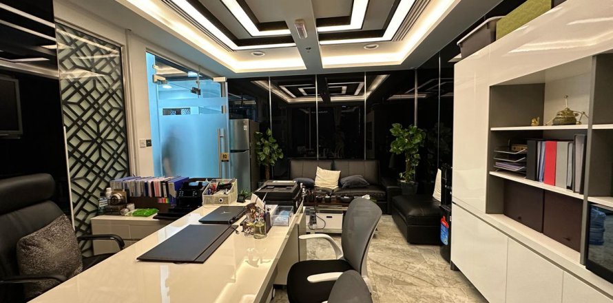 Office in Business Bay, Dubai, UAE 104.8 sq.m. № 699008