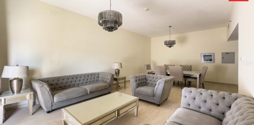 Apartament în Al Furjan, Dubai, EAU 2 dormitoare, 195.4 mp.  №699012