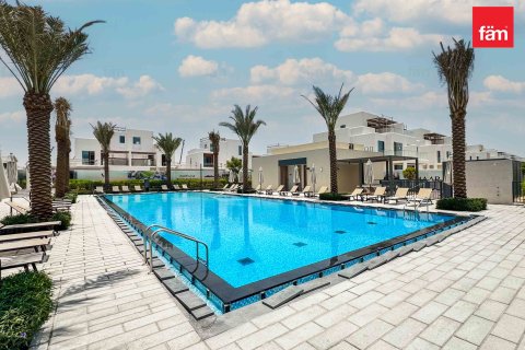 Villa til salg i Dubai, UAE 3 soveværelser, 173.9 kvm № 576302 - foto 5