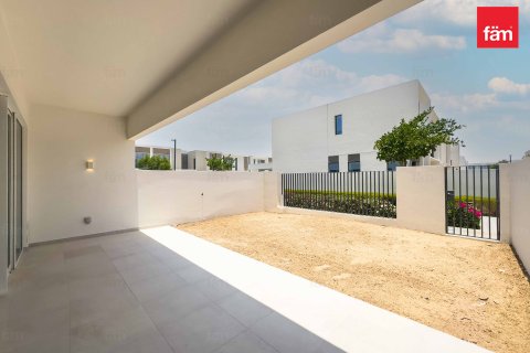 Villa til salg i Dubai, UAE 3 soveværelser, 173.9 kvm № 576302 - foto 21
