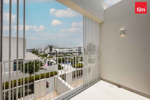 Villa til salg i Dubai, UAE 3 soveværelser, 173.9 kvm № 576302 - foto 18