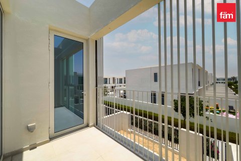 Villa til salg i Dubai, UAE 3 soveværelser, 173.9 kvm № 576302 - foto 19
