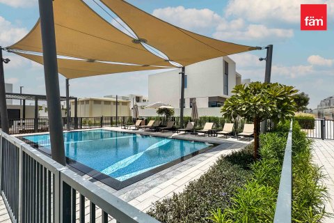 Villa til salg i Dubai, UAE 3 soveværelser, 173.9 kvm № 576302 - foto 14