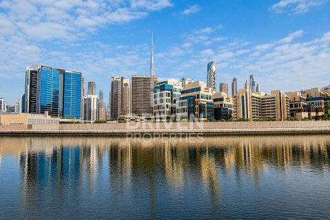 Lägenhet i Business Bay, Dubai, UAE 2 sovrum, 119.19 kvm Nr. 759696