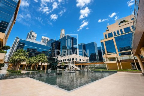 דירה להשכרה ב Business Bay, Dubai, איחוד האמירויות  2 חדרי שינה, 119.19 מ"ר, מספר 759696 - תמונה 12