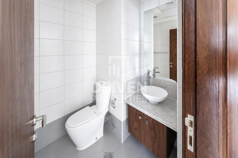 דירה להשכרה ב Business Bay, Dubai, איחוד האמירויות  2 חדרי שינה, 119.19 מ"ר, מספר 759696 - תמונה 17