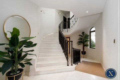 Vilë në Palm Jumeirah, Dubai, Emiratet e Bashkuara Arabe 6 dhoma gjumi, 650 m2. № 628194 - Foto 14