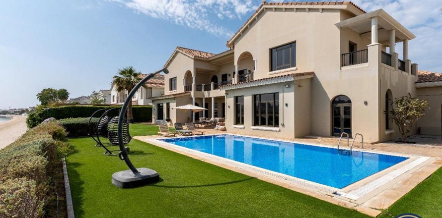 Vilë në Palm Jumeirah, Dubai, Emiratet e Bashkuara Arabe 6 dhoma gjumi, 650 m2. № 628194