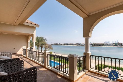 Vilë në Palm Jumeirah, Dubai, Emiratet e Bashkuara Arabe 6 dhoma gjumi, 650 m2. № 628194 - Foto 22