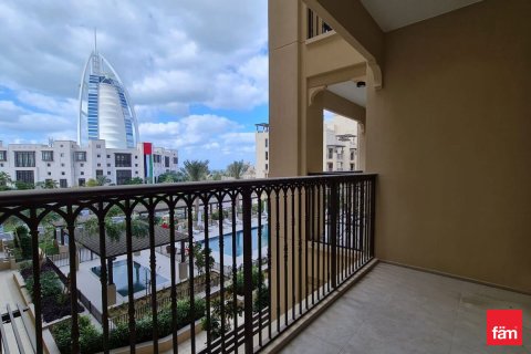Apartment til leje i Umm Suqeim, Dubai, UAE 1 soveværelse, 71.5 kvm № 708333 - foto 11