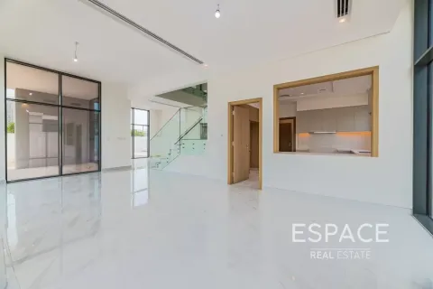 Al Furjan、Dubai、UAE にあるヴィラの賃貸物件 5ベッドルーム、425 m2、No650039 - 写真 2
