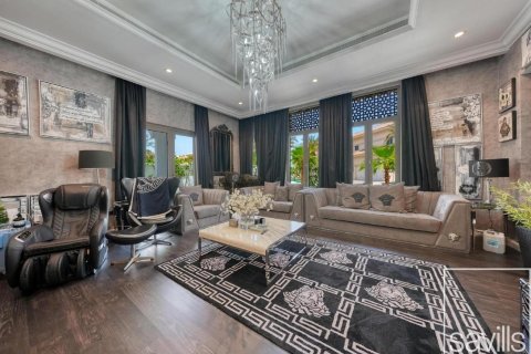 Villa in Palm Jumeirah, Dubai, UAE 6 bedrooms, 883 sq.m. № 647419 - photo 21