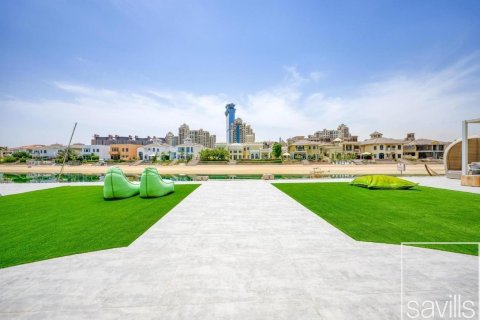 Villa in Palm Jumeirah, Dubai, UAE 6 bedrooms, 883 sq.m. № 647419 - photo 11