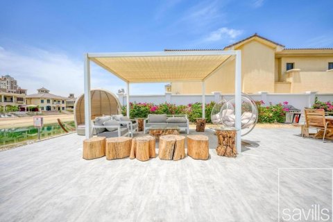 Villa in Palm Jumeirah, Dubai, UAE 6 bedrooms, 883 sq.m. № 647419 - photo 12
