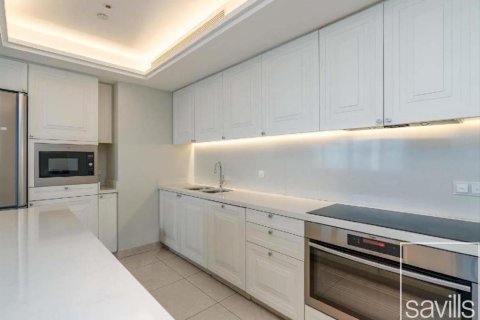 Apartment in Downtown Dubai (Downtown Burj Dubai), UAE 4 bedrooms, 270 sq.m. № 647418 - photo 4