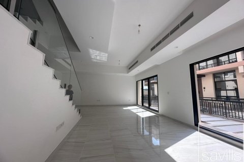 Σπίτι σε Dubai Sports City, ΗΑΕ 4 υπνοδωμάτια, 244 τ.μ. Αρ. 647422 - φωτογραφία 5
